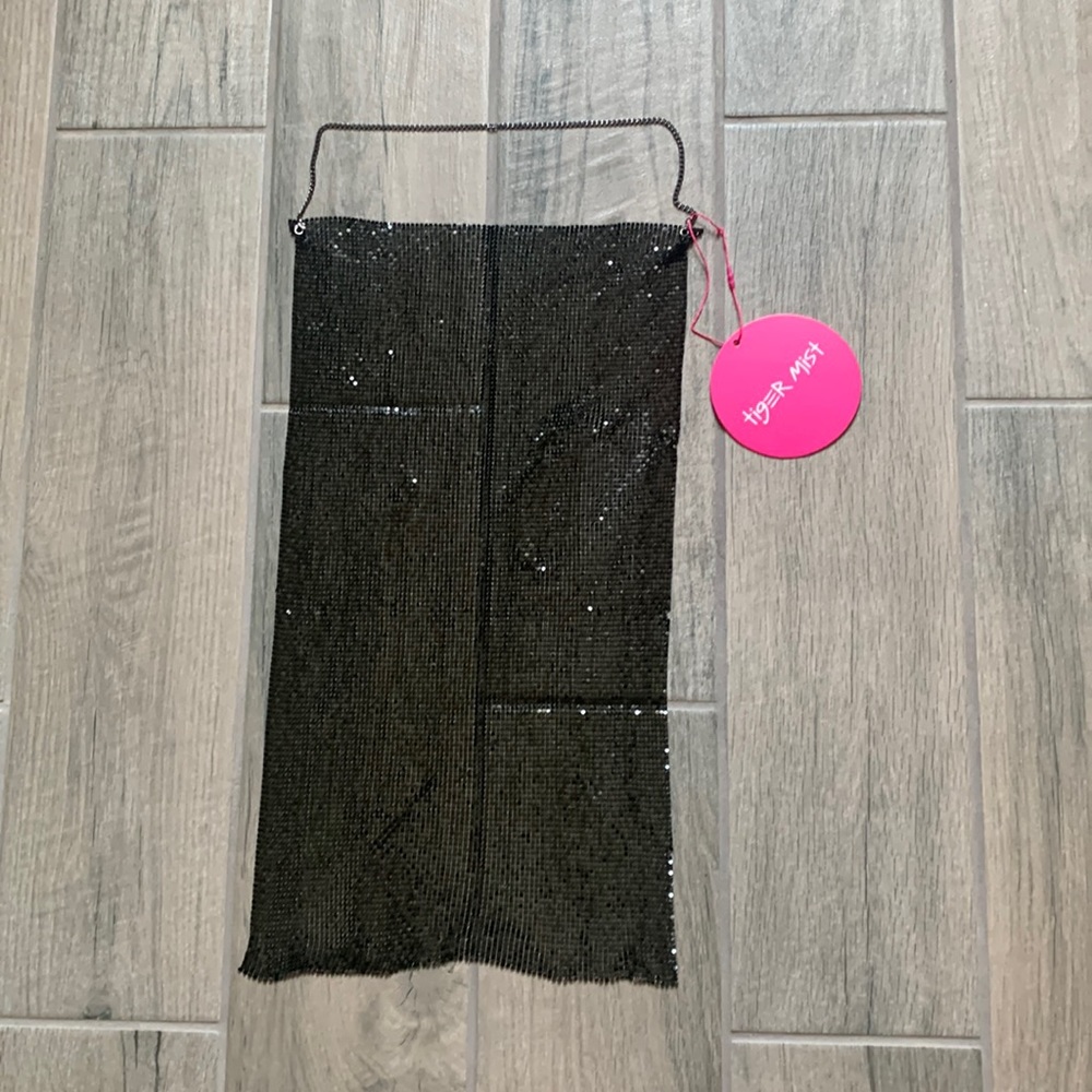 Tiger Mist black paris top